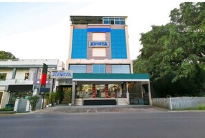 Exterior - The Avinya Hotel (Indore)