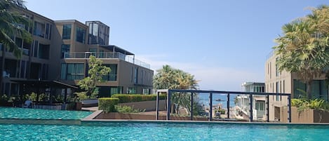 Außenpool, geöffnet von 08:00 Uhr bis 20:00 Uhr, Cabañas (kostenlos)