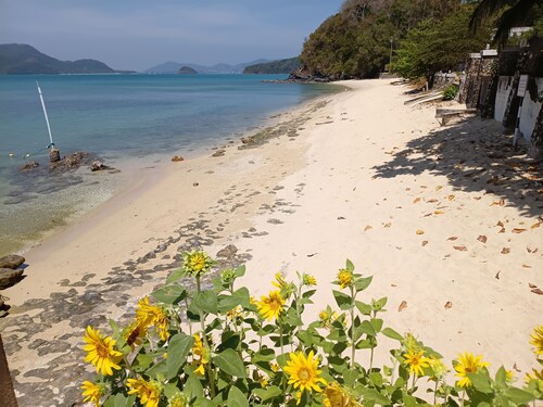 Panwa Sunset Beachfront 