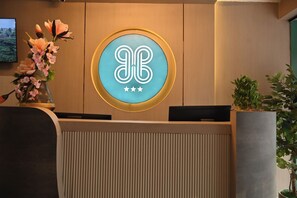 Lobby - Bilton Premium Luxury Hotel (Bengaluru,)