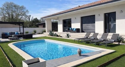 Villa in the sunny South West of France
