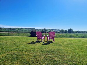 Property grounds - Vrbo Property (Saint-Nazaire-de-Valentane)