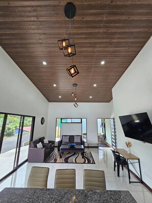 Interior - Entire New House Hosted by Arelis (San Ramón)