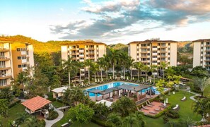Exterior - Family-Friendly Condo with Pool view, Walk to Jaco Beach (Jaco)