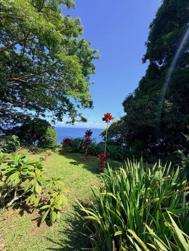 Beautiful 2-Bedroom House close to Matei-Taveuni, perfect for relaxing getaways