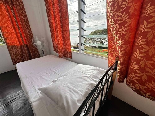 Beautiful 2-Bedroom House close to Matei-Taveuni, perfect for relaxing getaways