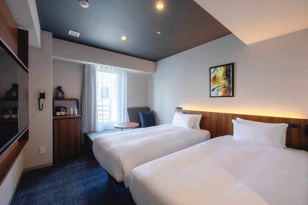 Standard Twin Room, Non Smoking (with Sofa Bed) | Free WiFi