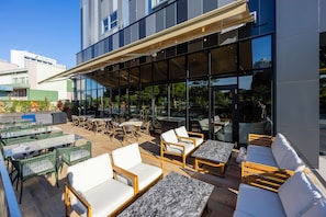 Terrace/patio - KOKO HOTEL Premier Tokyo Bay Makuhari (Chiba)