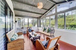 Vila Deluks | Area keluarga