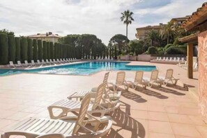Pool - Vrbo Property (Saint-Tropez)
