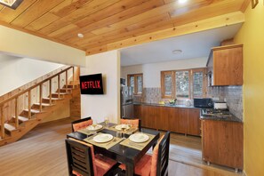 Dining - Alaya Stay Hill Home Petfriendly Cottage (Kosiyakutoli)