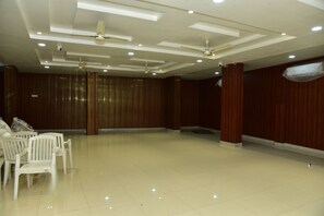 Interior - Hotel Emirates Case (Raipur)