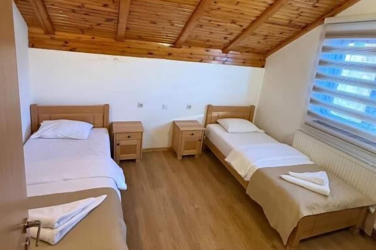 Kamar Double atau Twin Klasik