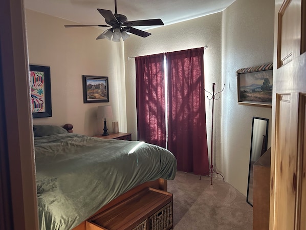 Room - Charming 1-bedroom townhome with AC in Sedona (Sedona)