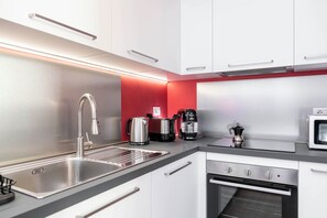 Private kitchen - Design Apartment in Spanish Steps (Roma)