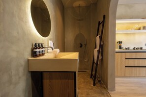Apartment | Bathroom