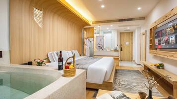 Superior Double Room, City View