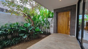Terrace/patio - Charming 3-bedroom villa in tranquil Gianyar perfect for relaxing getaway (Gianyar)