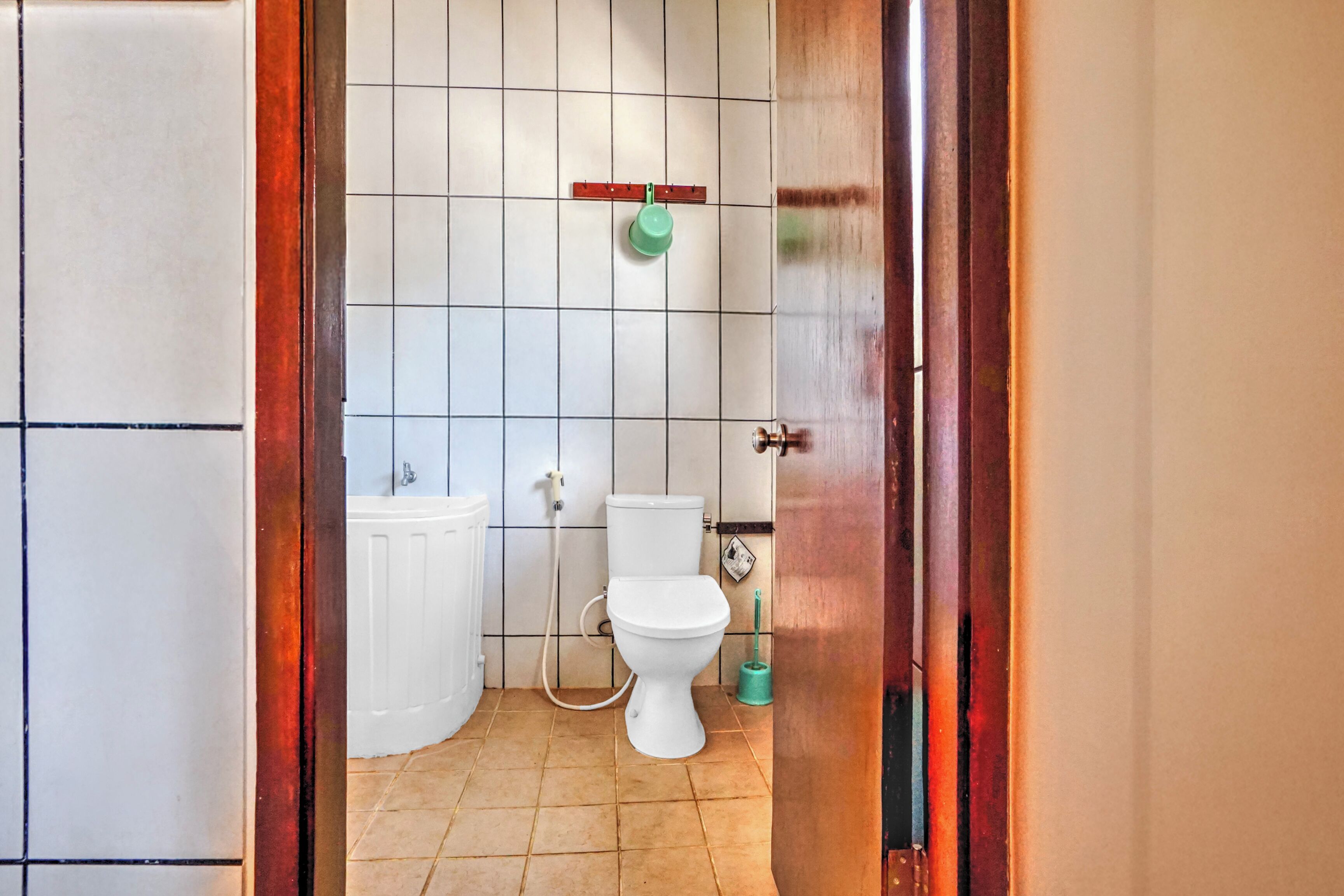 Standard Double Room | Bathroom