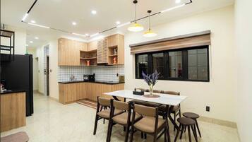 Apartament Deluxe, vistes al mar | Servei de restauració