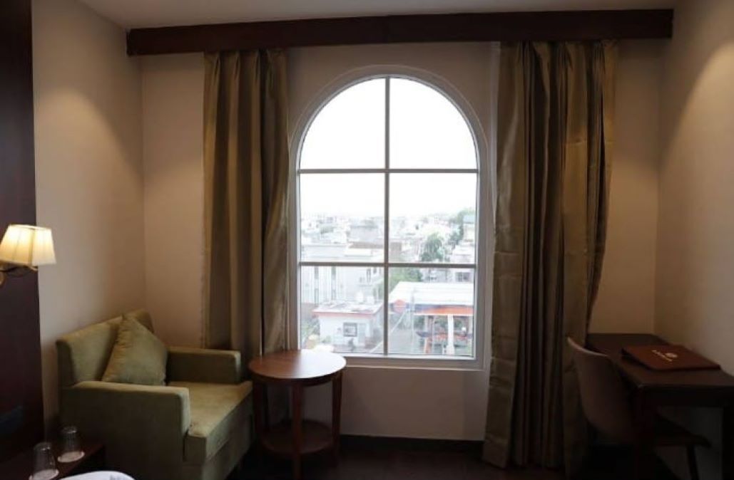 Deluxe dubbelrum eller tvåbäddsrum - utsikt mot staden | Interiör