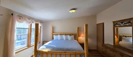 Desk, iron/ironing board, travel cot, free WiFi