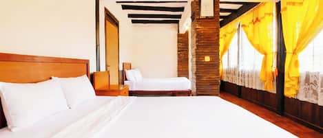 Family Double Room, 1 Bedroom, Courtyard View