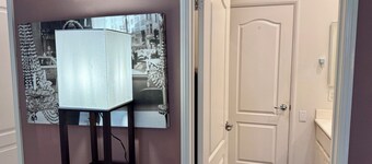 Cozy 1B1B with Private Entry in the Heart of Eastvale