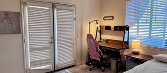 Cozy 1B1B with Private Entry in the Heart of Eastvale