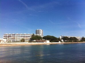 Exterior - Vrbo Property (Hyères)