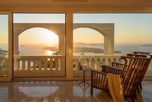 Villa, Sea View | Property grounds - Santorini Gem (Santorini)