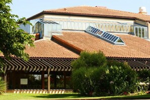 บริเวณภายนอก