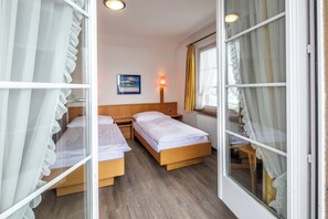 双人房, 2 张单人床 | 起居区