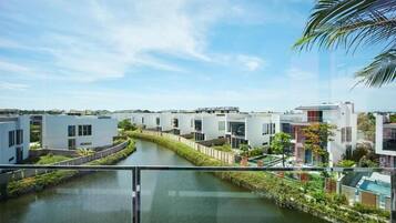 Superior Suite, Balcony, River View | Property grounds