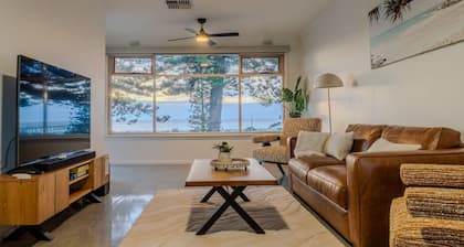 Koala Stay | Luxury Esplanade Retreat - Largs Bay