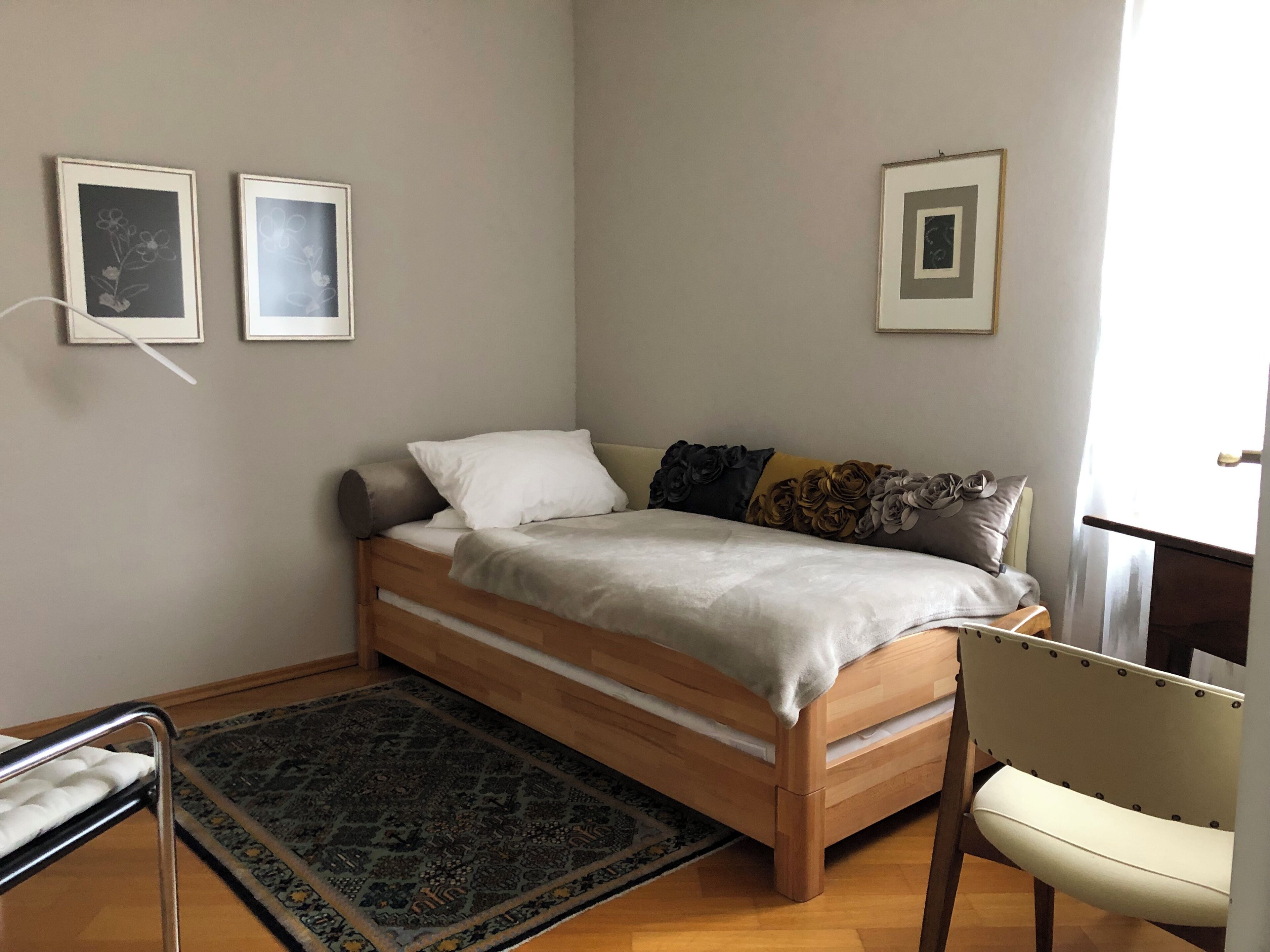 Superior-Apartment, Balkon, Blick auf den Innenhof