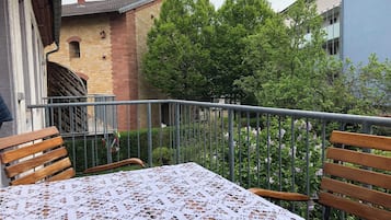 Superior Apartment, Balcony, Courtyard View | Outdoor dining