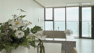 Family Two room Spa | Kostenloses WLAN, Bettwäsche