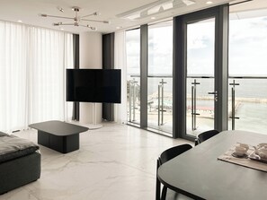 Unclassified image, 5 of 80, button - Plott The Gak Yangyang (Yangyang)