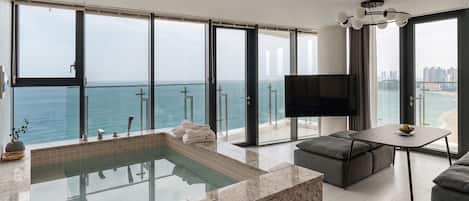 Family Two room Spa | Free WiFi, bed sheets