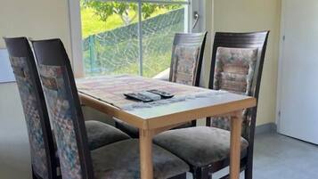 Apartment, River View | Dining