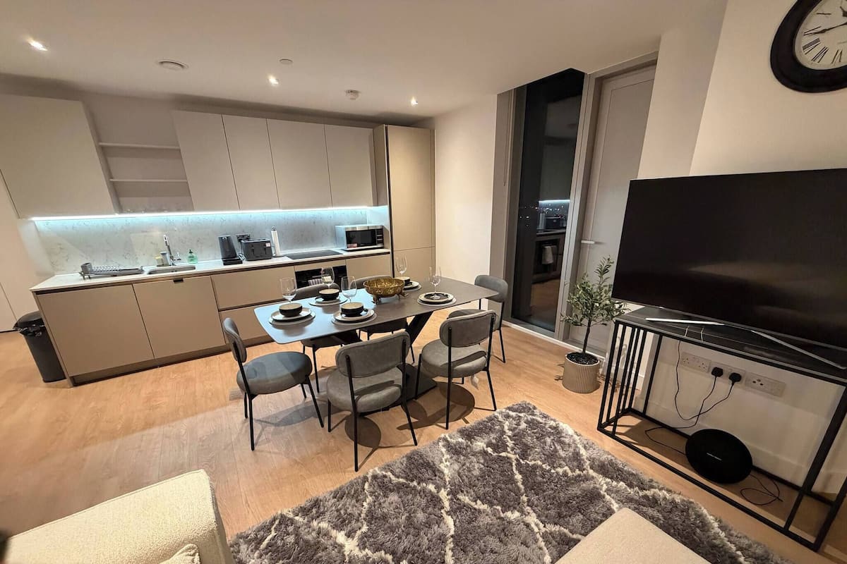 Apartment, 2 Bedrooms, Accessible | Interior