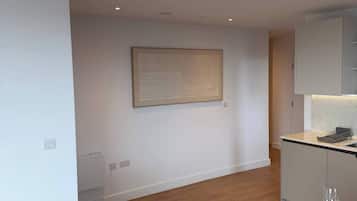 Apartment, 2 Bedrooms, Accessible | Living area