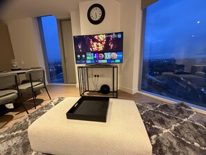 Apartment, 2 Bedrooms, Accessible | Interior - Stylish Park-facing Retreat in Central Manchester (Manchester)