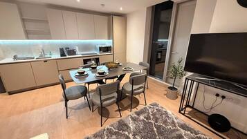Apartament, 2 dormitoris, accessible | Interior