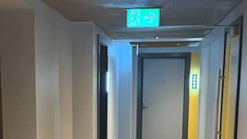 Apartment, 2 Bedrooms, Accessible | Interior