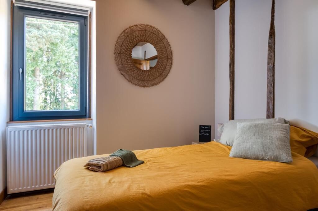 Single Room, Garden View