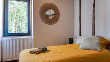 Single Room, Garden View