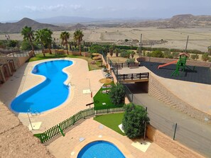 Pool - Mojacar Hilltop - Newly renovated apartment, located 1 km from the beach. (Mojacar)