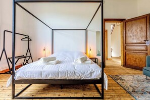 7 bedrooms, WiFi, bed sheets - Fabulous 7-bedroom country house in charming Oudenaarde awaits you (Oudenaarde)
